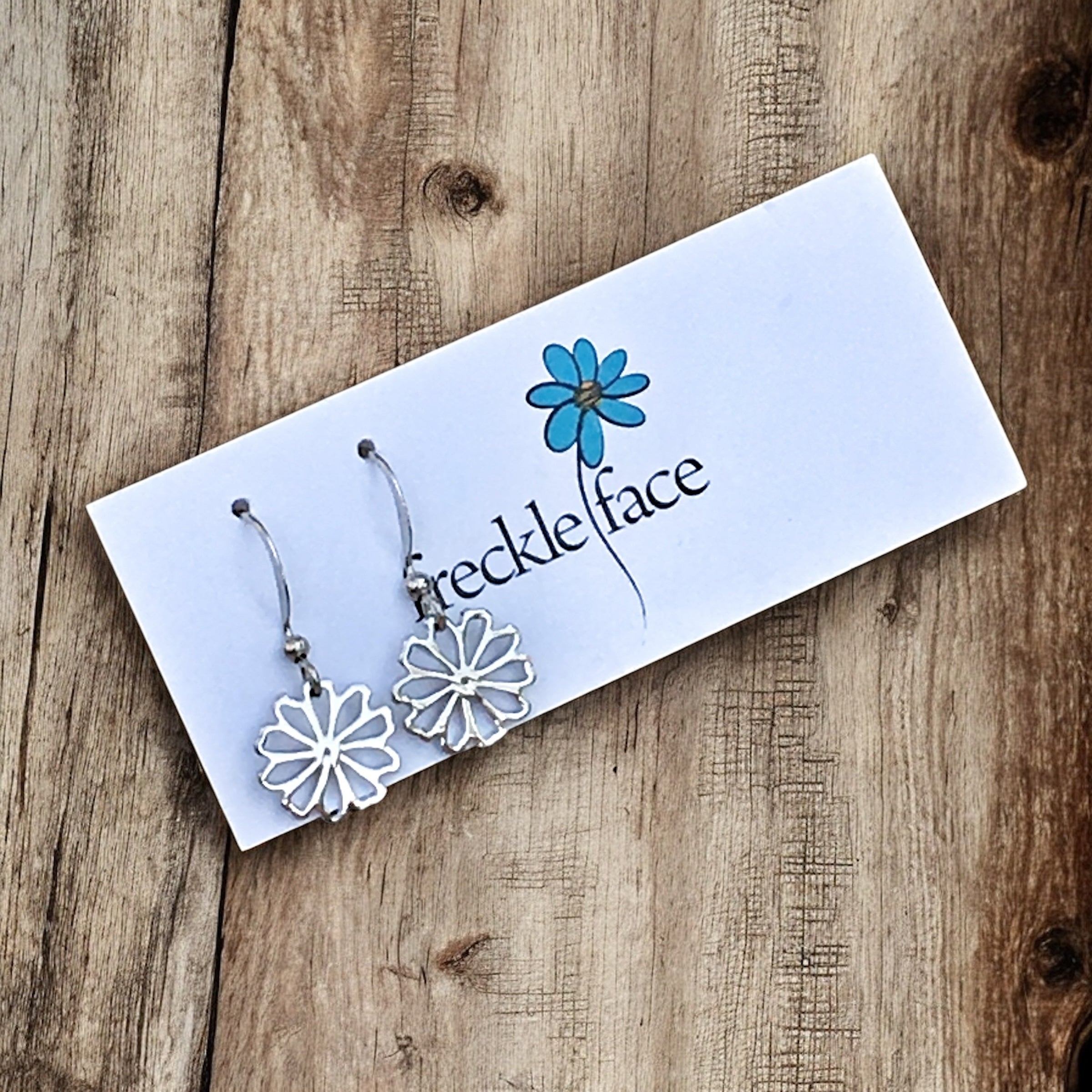 Daisy Earrings