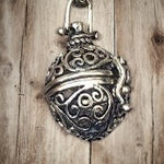 Essential Oil Diffuser Locket Necklace