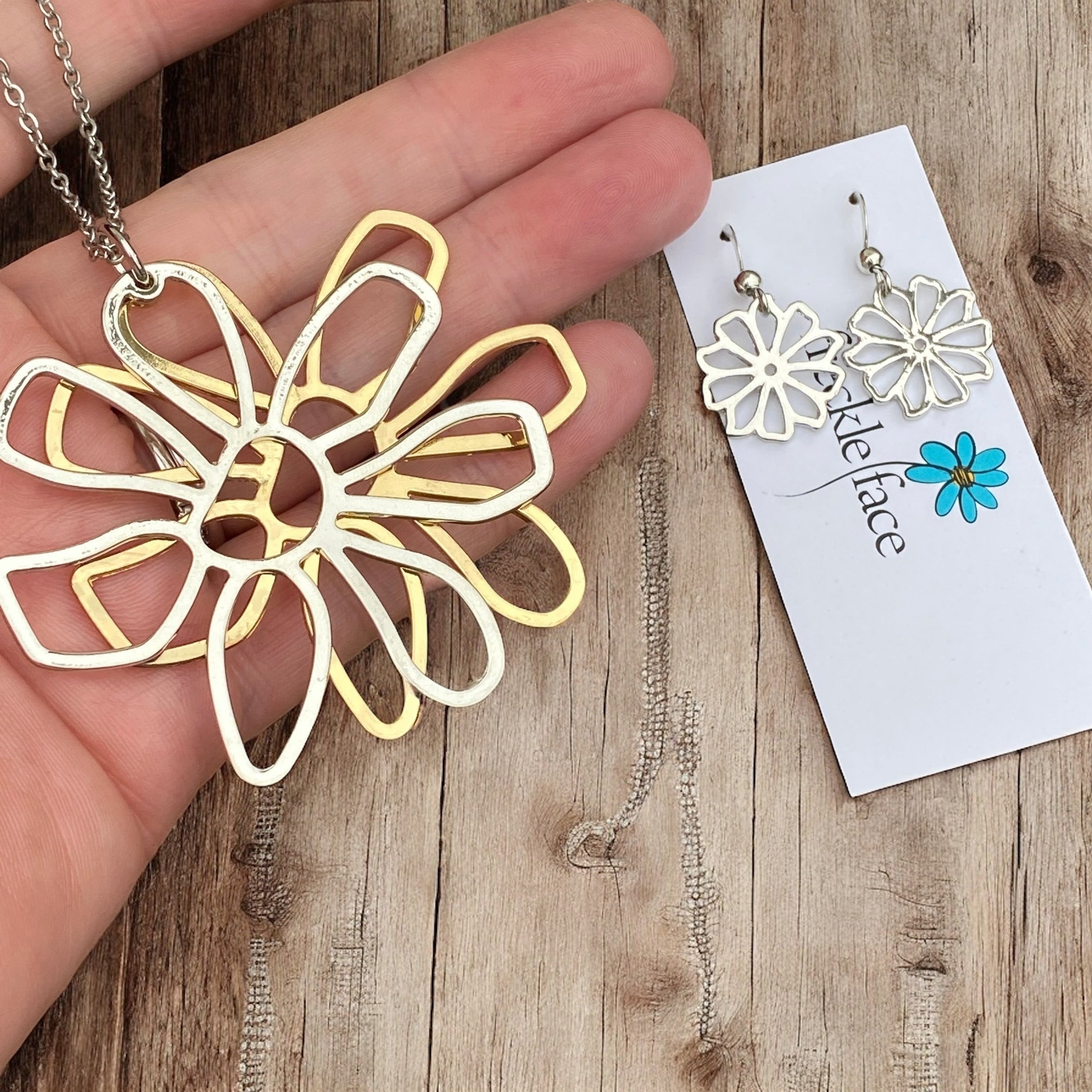 Double Flower Necklace & Earring Set