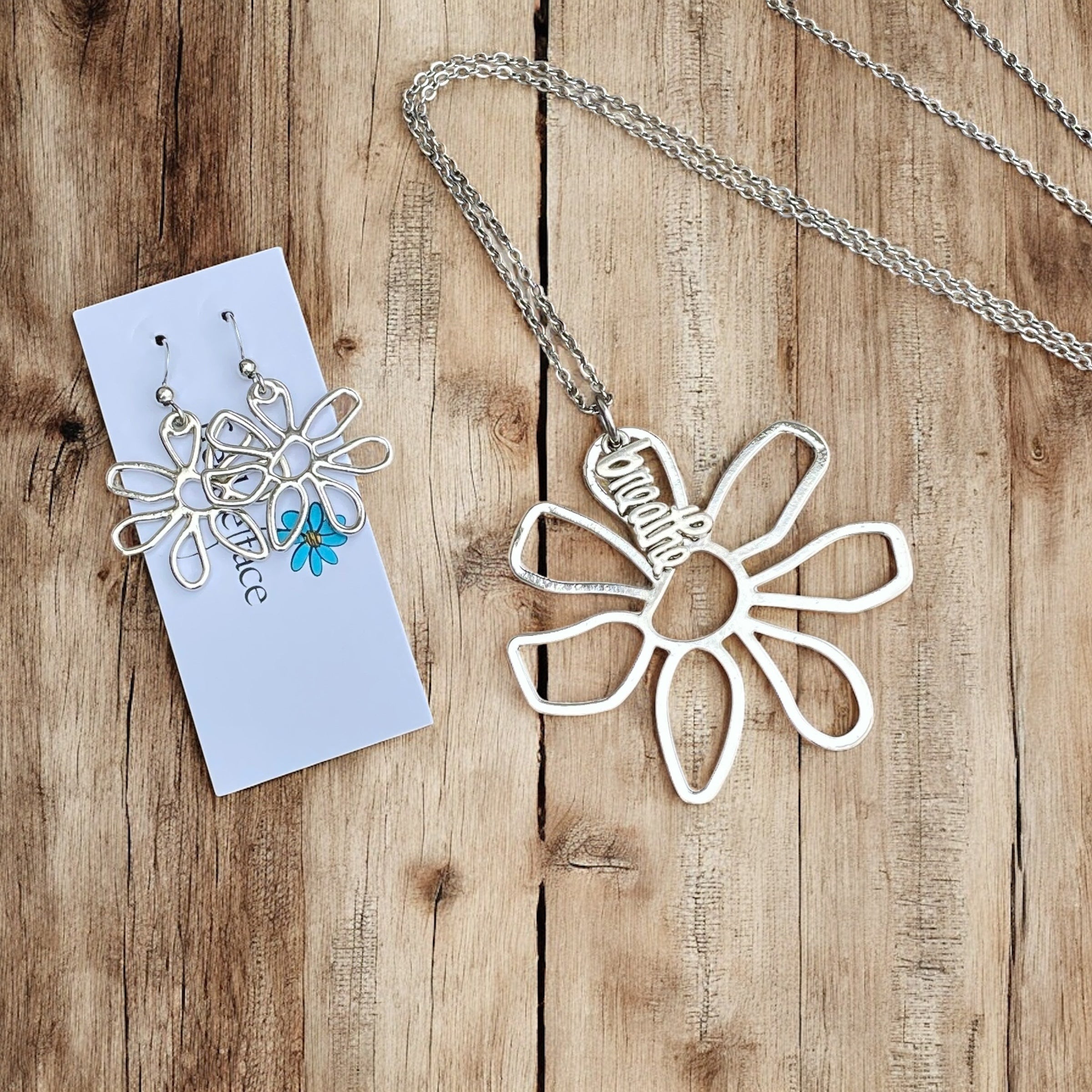 Breathe Flower Necklace & Earring Set