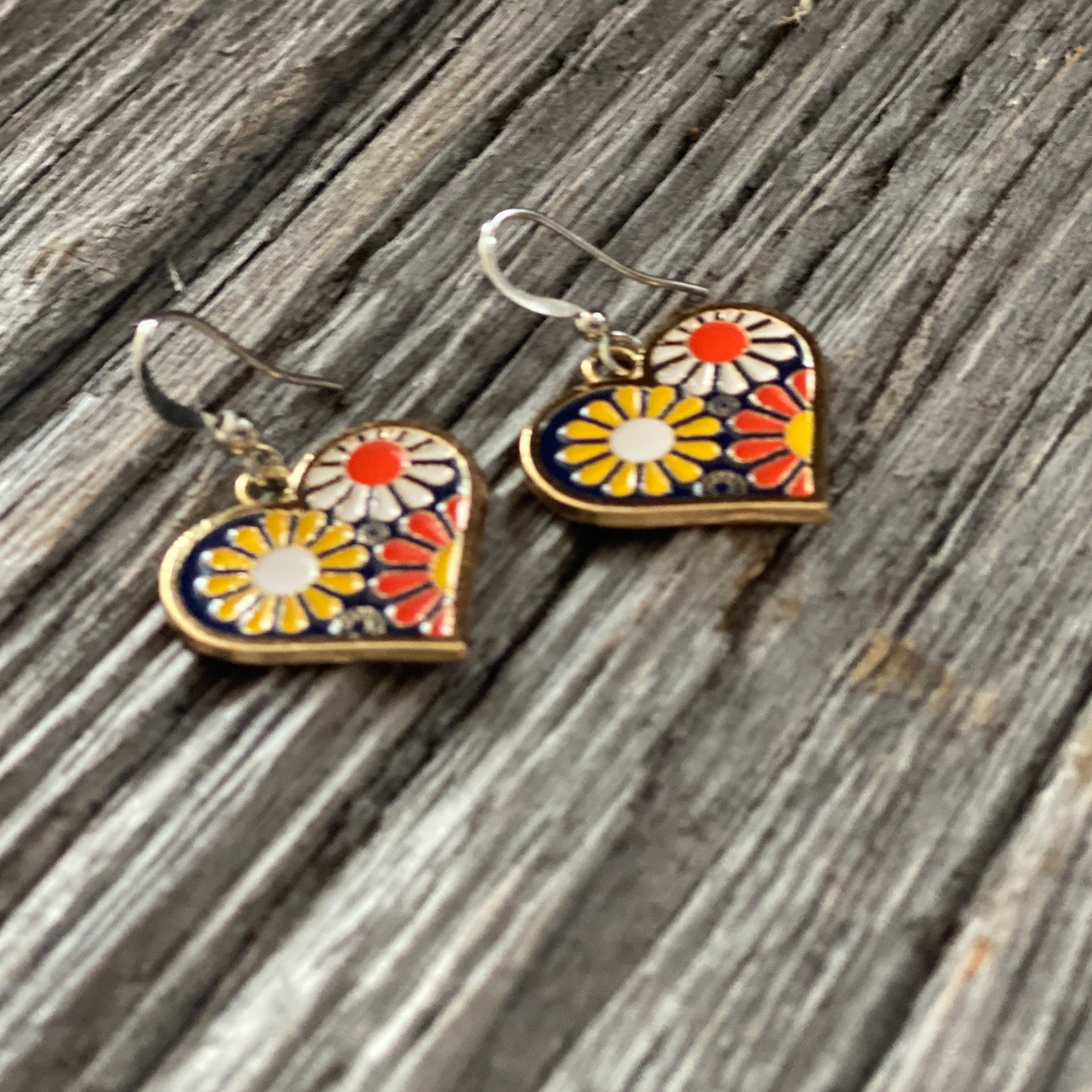 Retro Flower Power Earrings